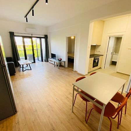 Papadavid Apartments بافوس المظهر الخارجي الصورة