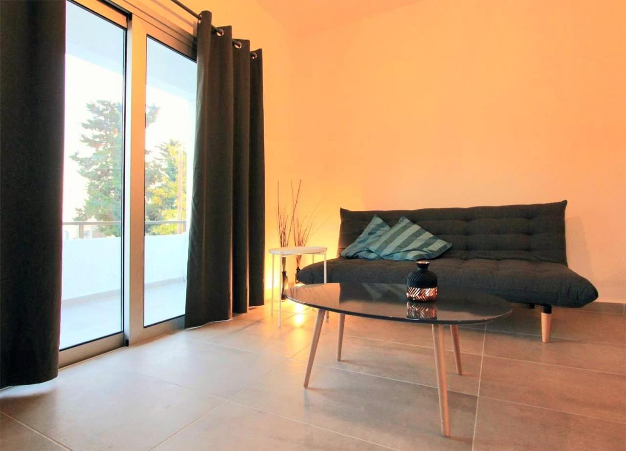 Papadavid Apartments بافوس المظهر الخارجي الصورة