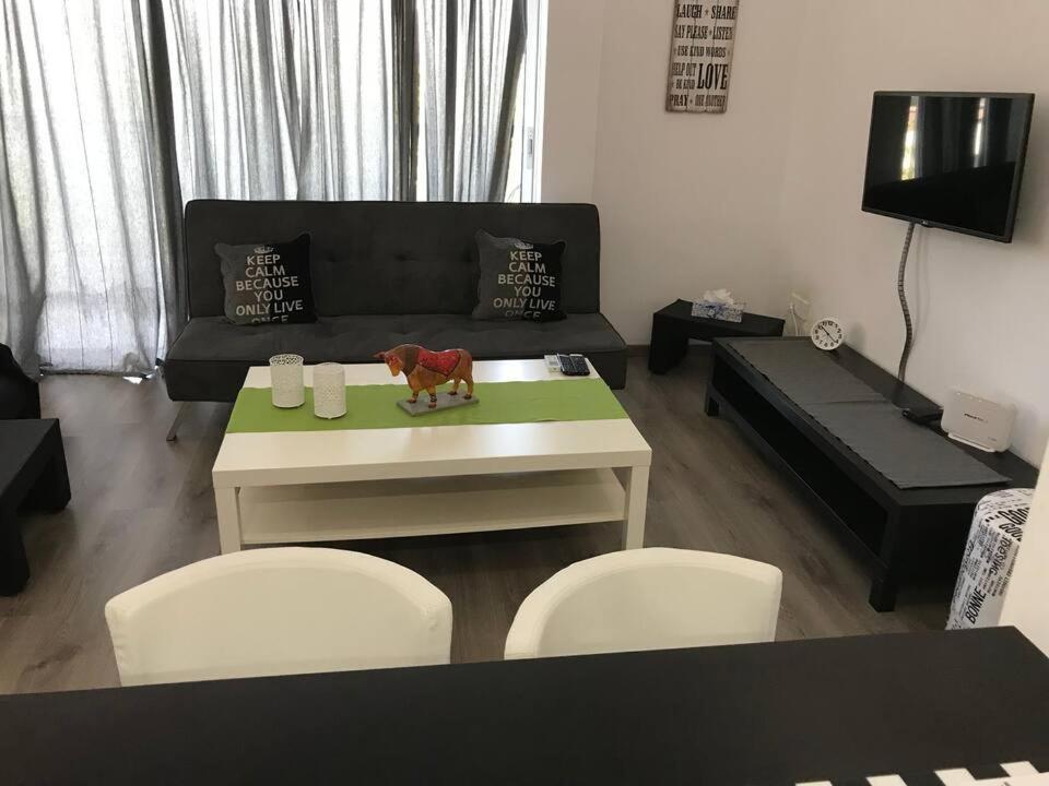 Papadavid Apartments بافوس المظهر الخارجي الصورة