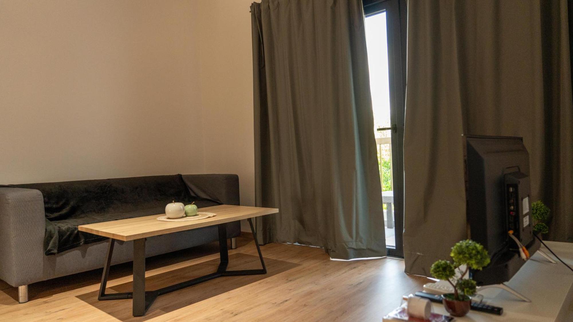 Papadavid Apartments بافوس المظهر الخارجي الصورة